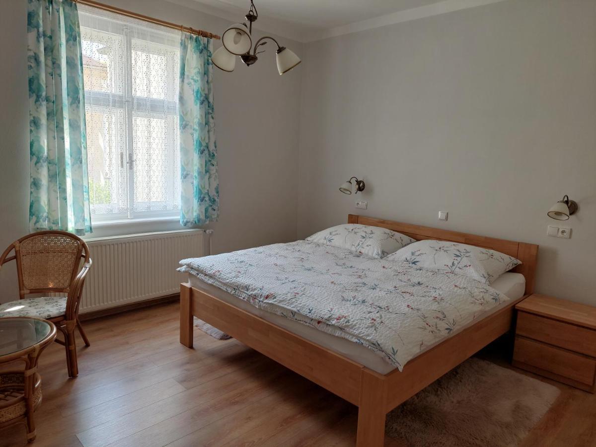 Apartmany U Marianske Kaple Ческа-Каменице Экстерьер фото