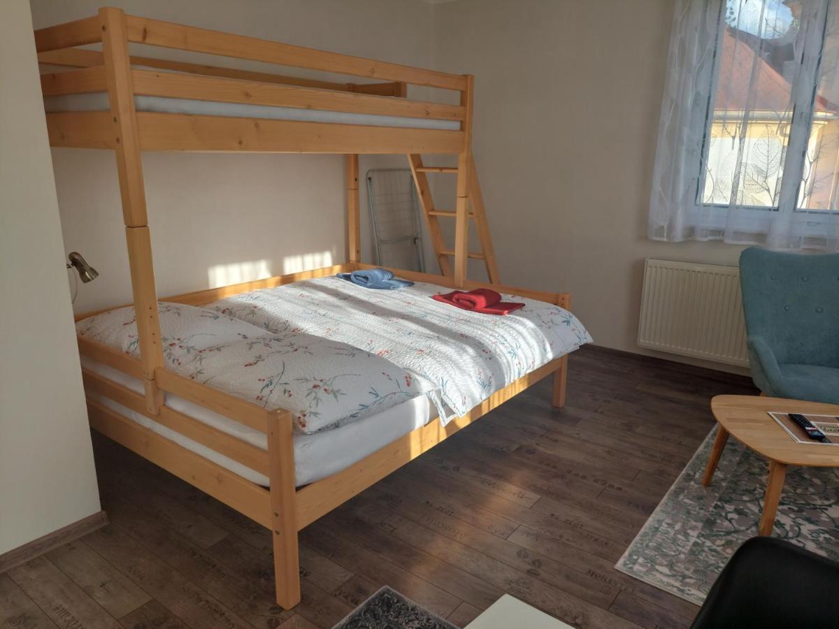 Apartmany U Marianske Kaple Ческа-Каменице Экстерьер фото