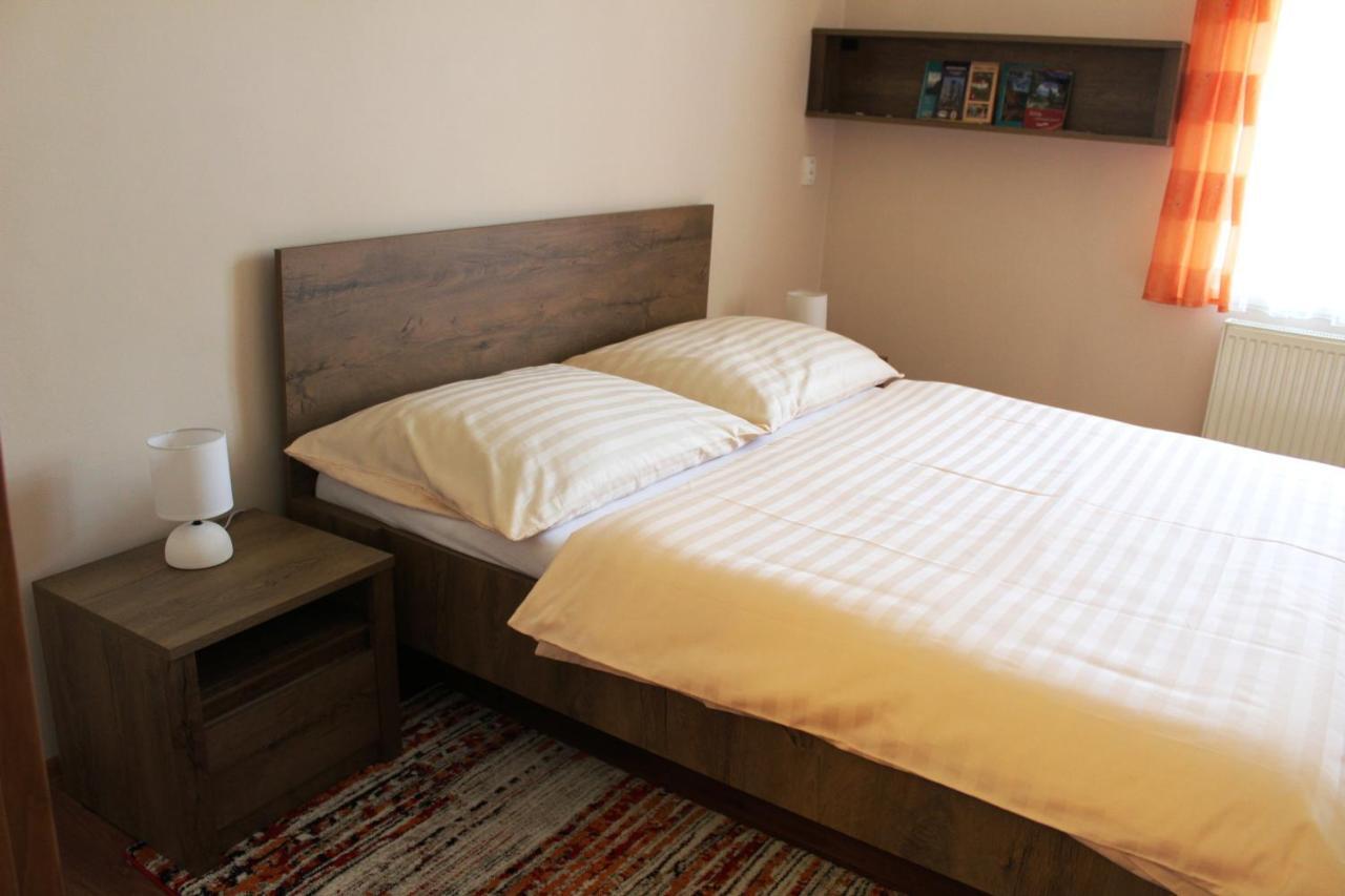 Apartmany U Marianske Kaple Ческа-Каменице Экстерьер фото